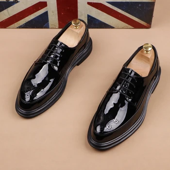 zīmola dizainere mens brogue kurpes modes elpojošs mežģīnes-up derby apavu džentlmenis melnu lakādas apavi chaussure homme