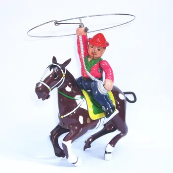 [Smieklīgi] Pieaugušo Kolekcija Retro Vēja rotaļlieta Metāla Skārda bruņinieks zirga mugurā kovbojs ar pātagu Mehāniskā Pulksteņa attēls rotaļlietu bērniem, dāvanu